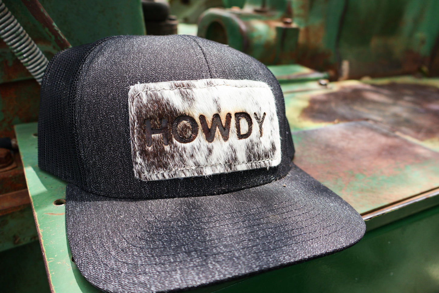 HOWDY HAT