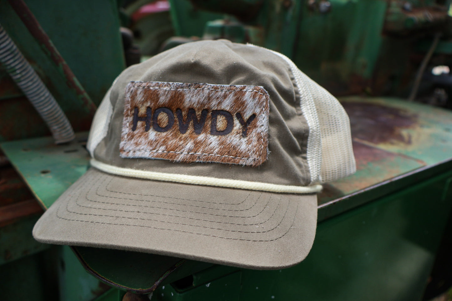 HOWDY HAT